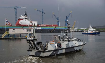 Internationale marine oefent in Delfzijl en de Eemshaven
