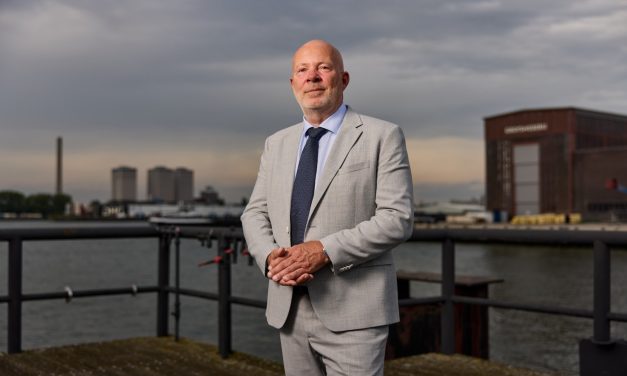 Nu doorpakken, zegt wethouder Simons